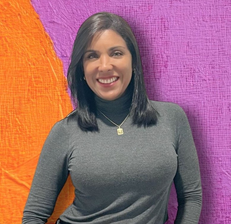 Celemma Lara lista para una asesoría de Claridad Estratégica
